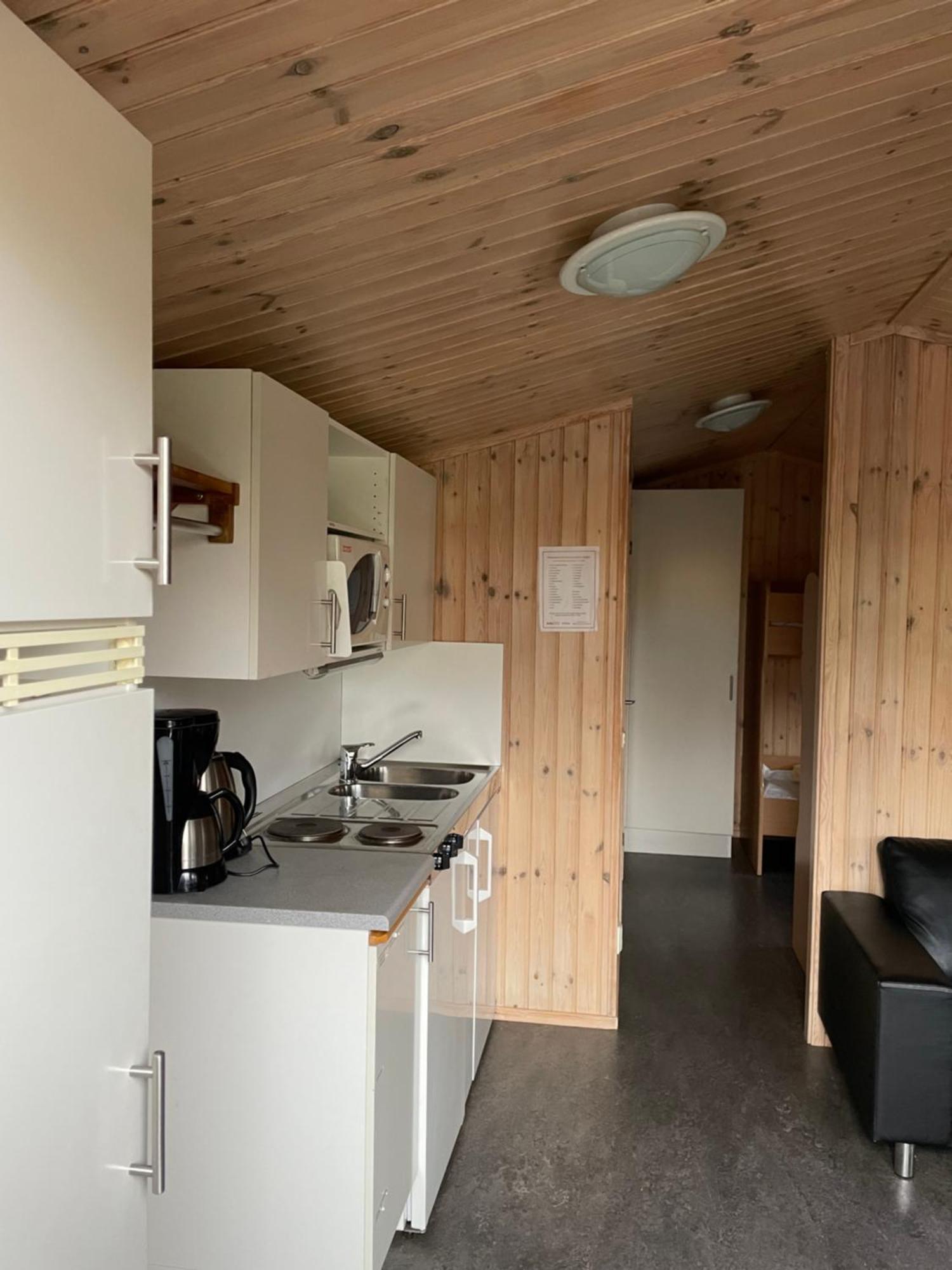 Skara Stads-Camping & Stugby Zewnętrze zdjęcie